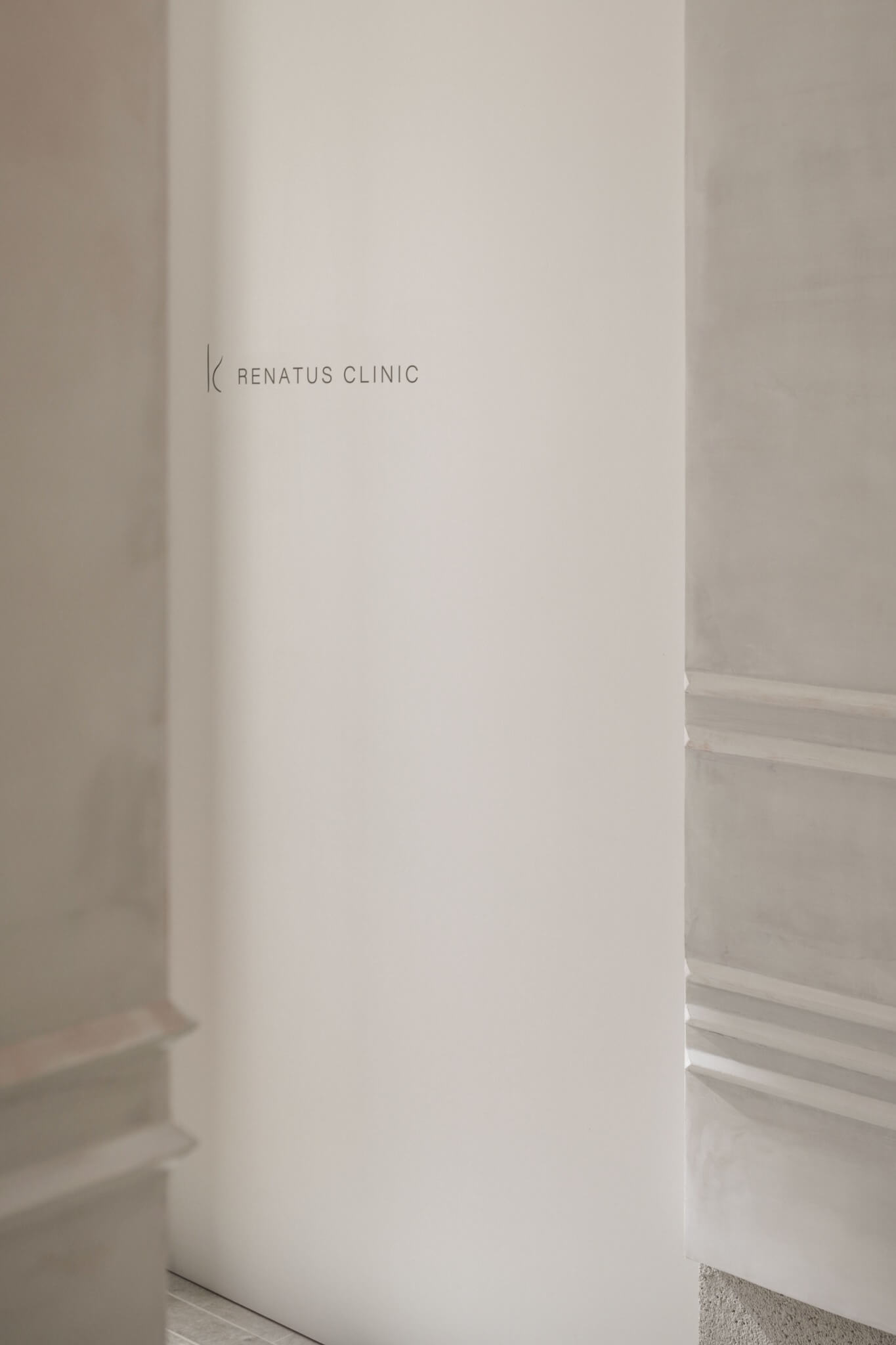 東京で医療脱毛が安い¥110都度払いならレナトゥスクリニック東京田町院 22 田町院2階内装