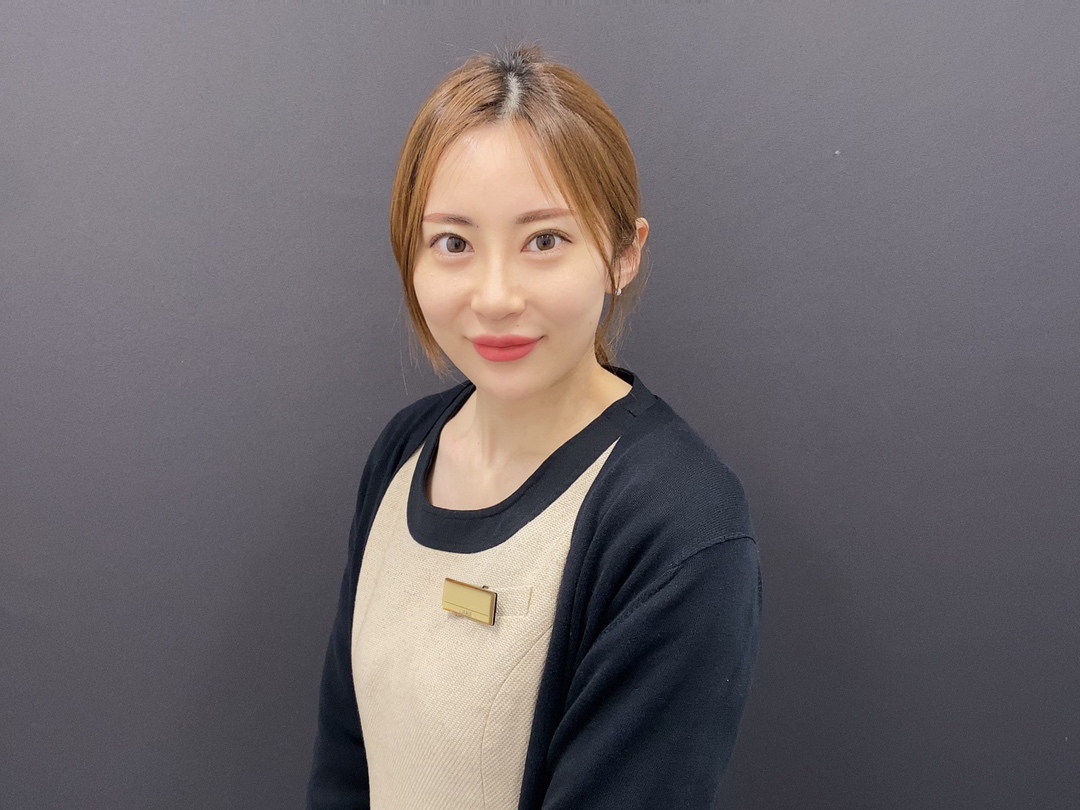受付クラーク