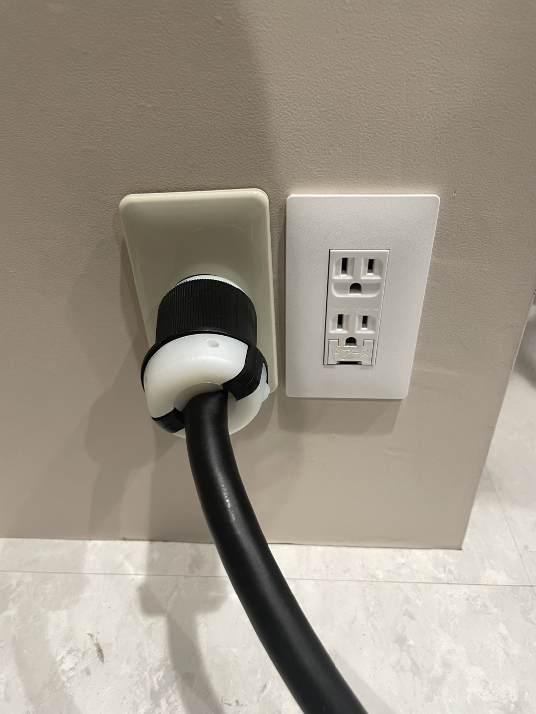 美容クリニックコンセント位置までこだわる設計